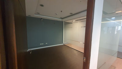 office space for rent lease RCI Building Legazpi Village Makati City small office
