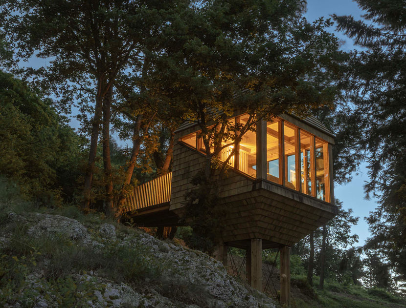 Scopri gli alloggi insoliti di Selucente, sulle Alpi Liguri del Piemonte: StarsBOX, GlaBOX, TreeBOX e Loft nell'ex fienile della segale. Esperienze uniche di glamping tra Liguria e Piemonte, immerse nella natura e nel design innovativo. Vivi un soggiorno fuori dall'ordinario tra architettura, design e natura