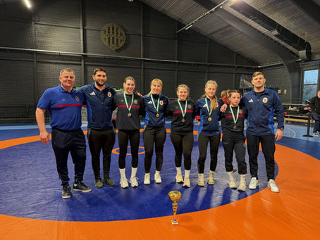 Hat csepeli érem a válogató mérlege