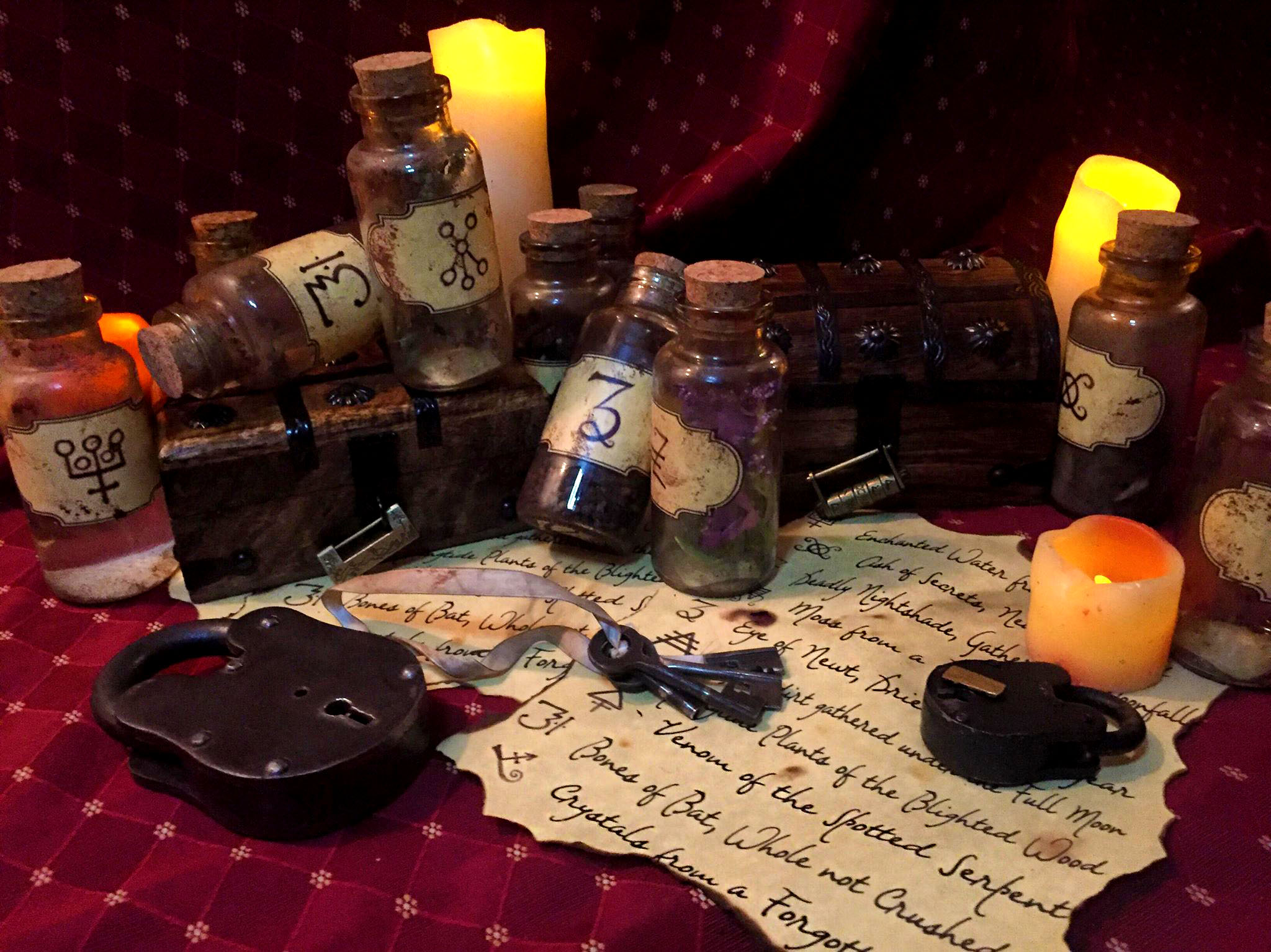 ESCAPE ROOM