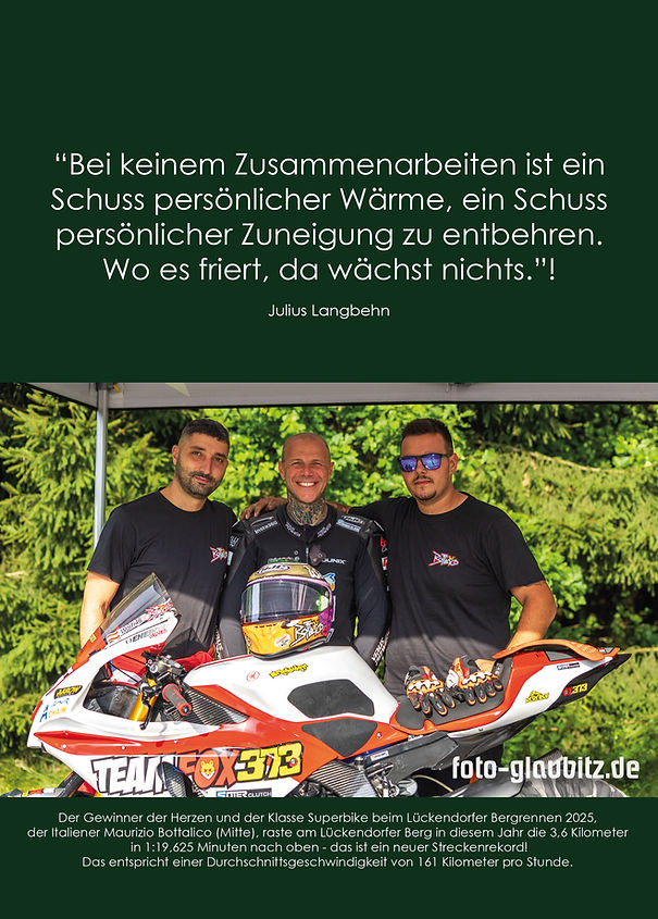 2025-11-05 Weihnachtsgrüße-MC-A5-1.jpg