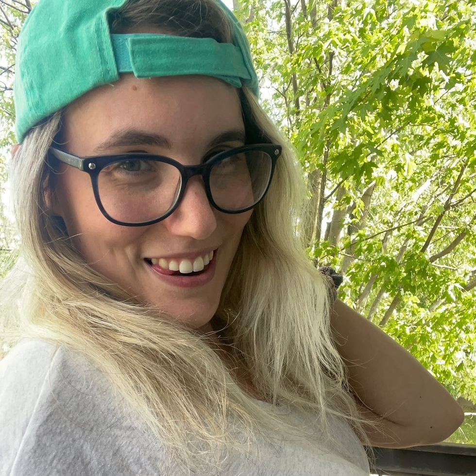 Golden - Top Cbd Influencer