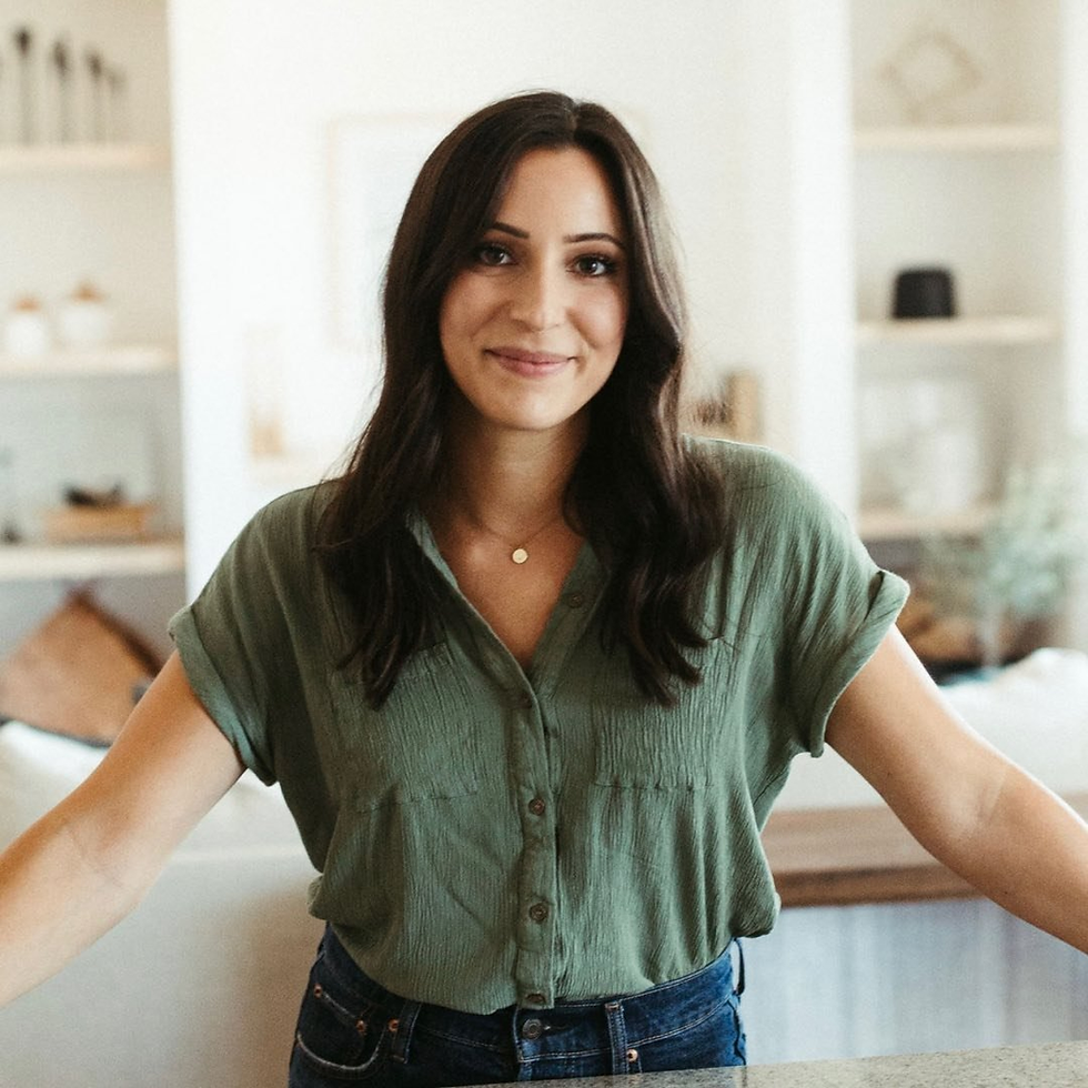 Jenna Barnard - Top Baking Influencer