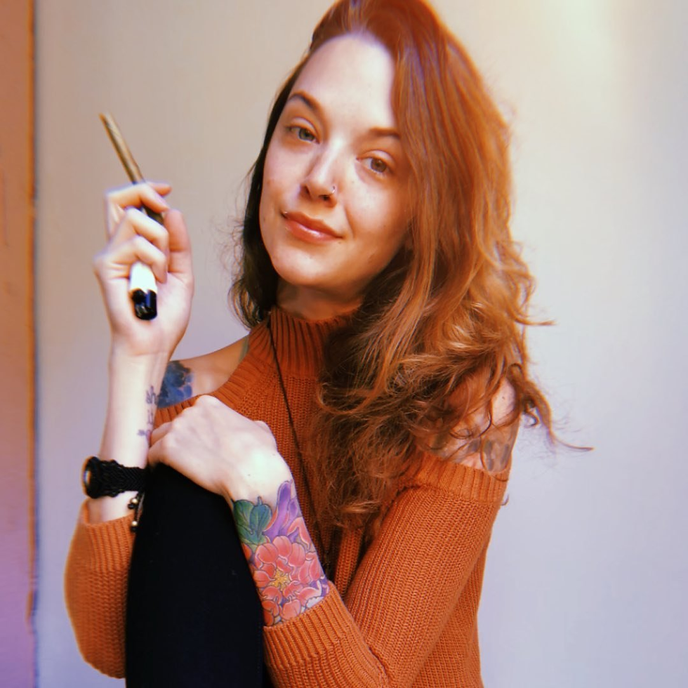 Sabrina - Top Cbd Influencer