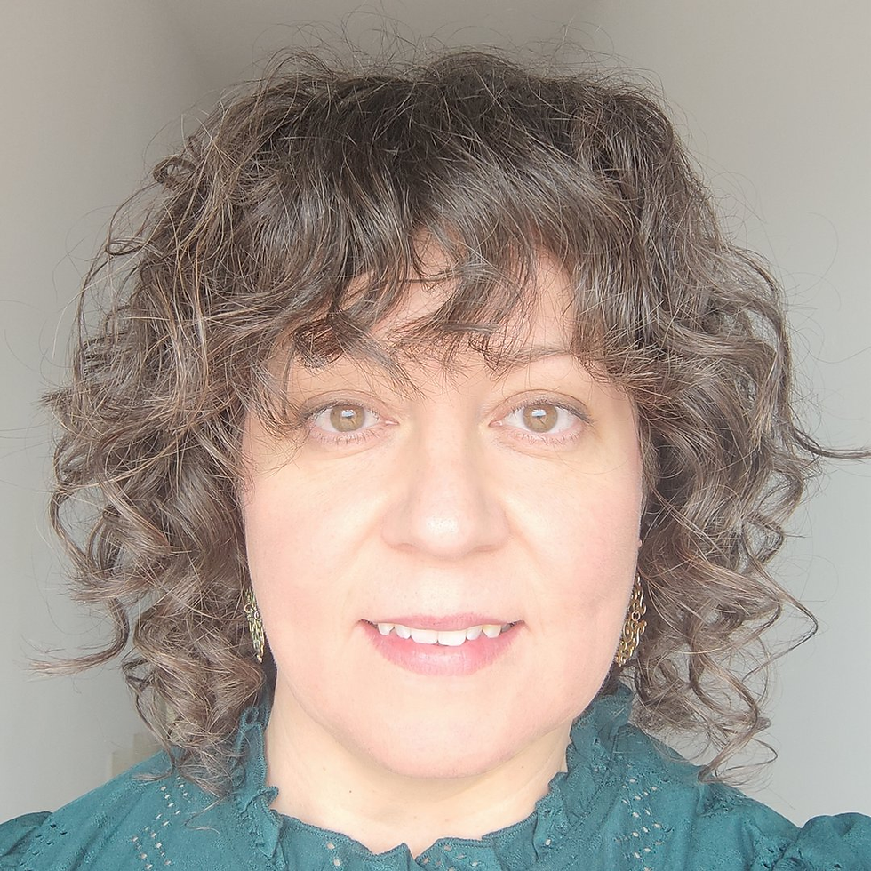 Laura Dovalo - Top Card_Making Influencer