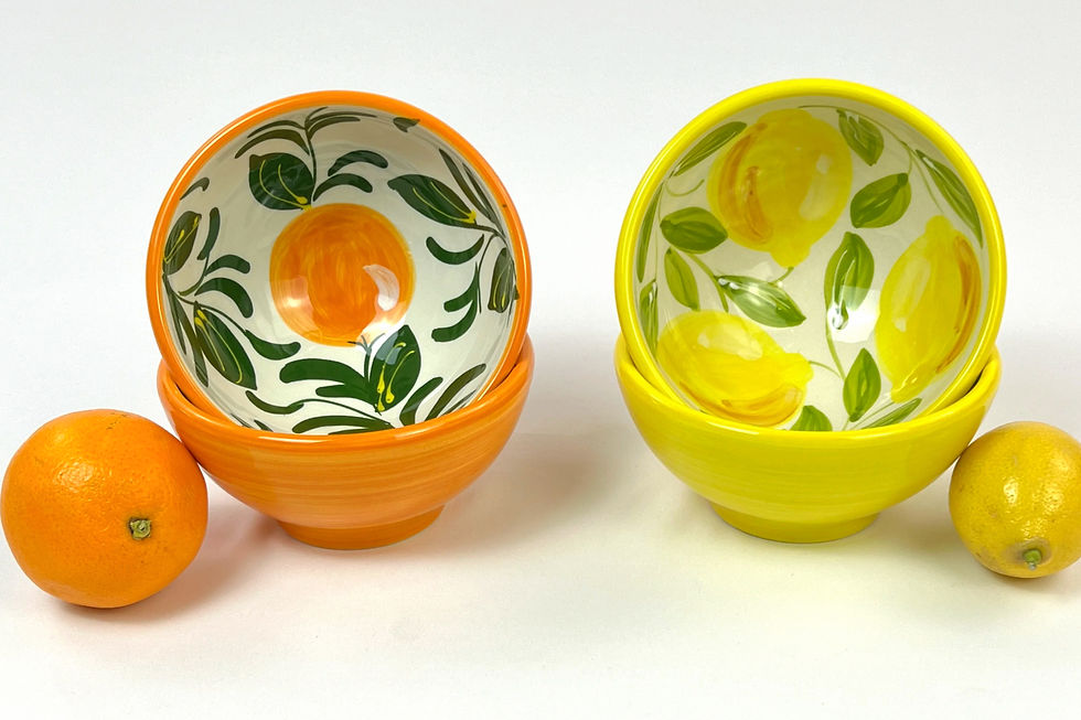 Ontbijtkommen in citroen en sinaas decoratie