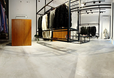 Bautech Flooring UK,Polished Concrete Floor in fashion boutique,Installation microcement floor,UK,Microcement,Supplier in UK