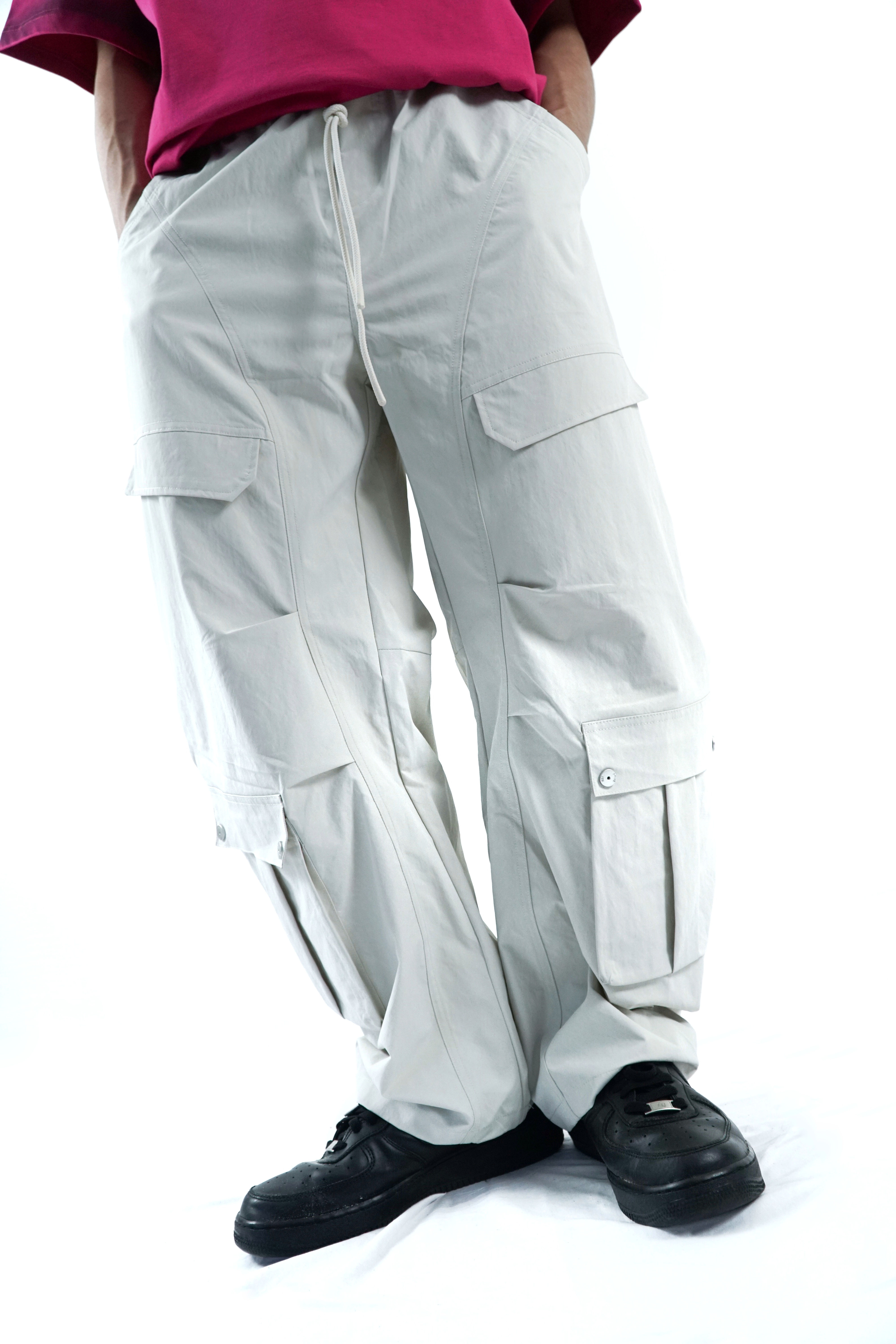 Cut and Sew Multi Pocket Curvey Pants