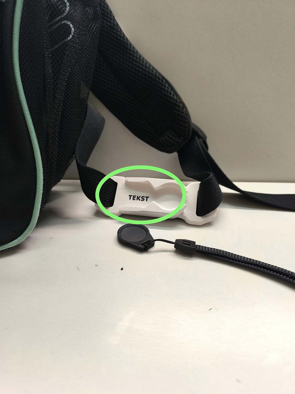 Thumbnail: Easy release clip systeem 