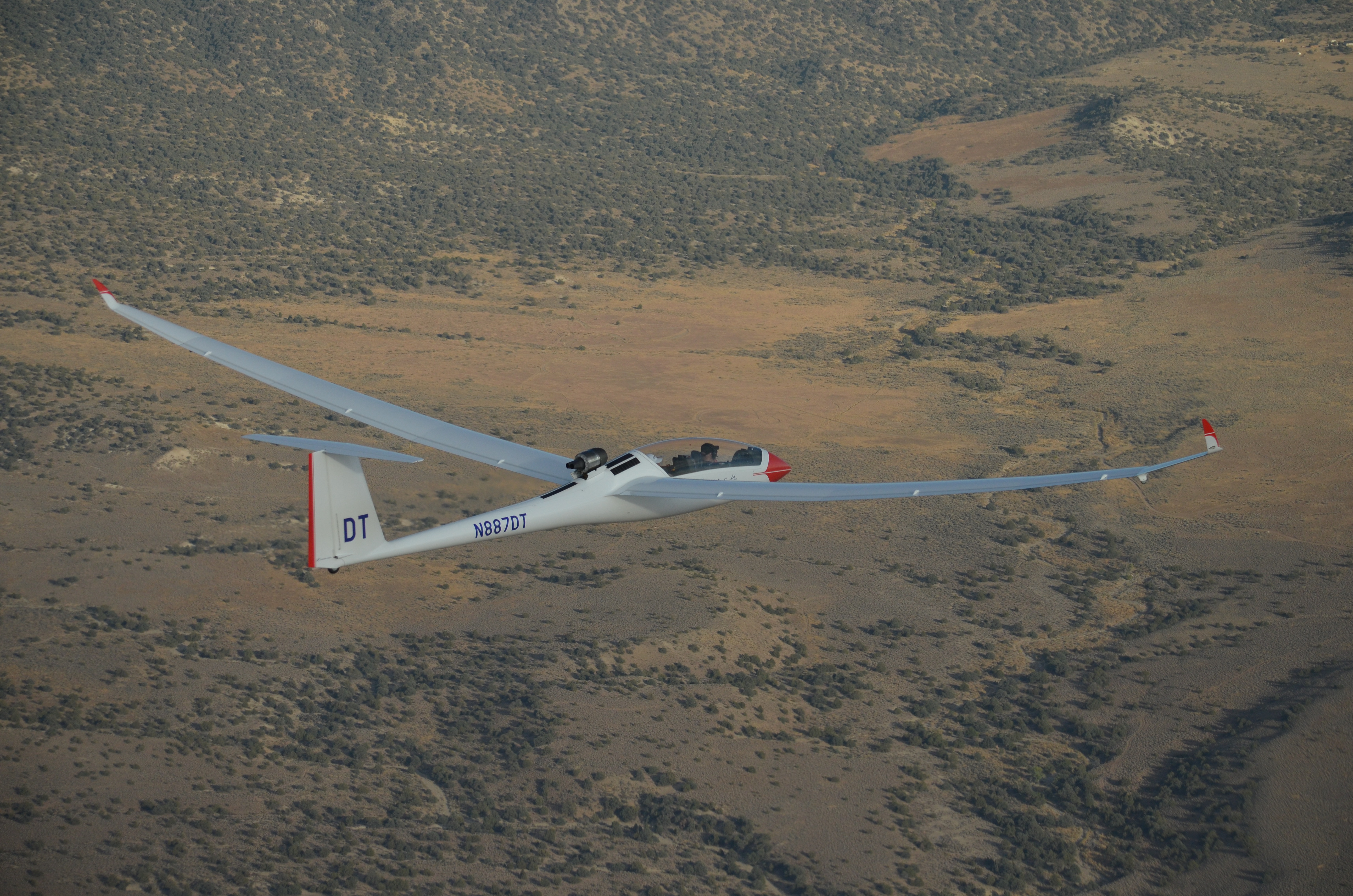 Desert Aerospace LLC Designer & Builder of Unique Jet Aircraft