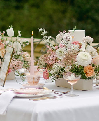 Tuscan pink wedding table