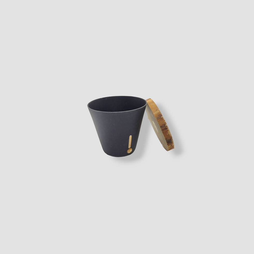 Miniatura: RECIPIENTE ALUM. PT P/ VELAS ATE 100G OU WAX MELTS + APOIO/ABAFADOR DE MADEIRA