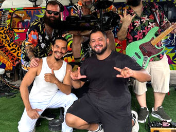 La Kombia animou o domingo no Abacatal