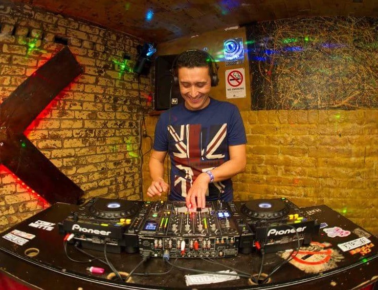 Alex Chico.jpg