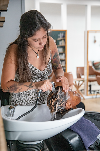 Cairns Hair Extentions-41.png