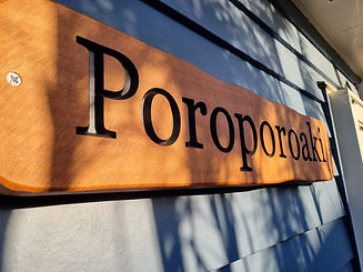POROPOROAKI.jpg