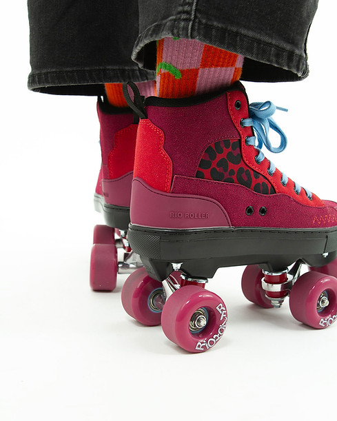 RIO410-RIO415-Rio-Roller-Beats-Red-Leopard-Studio-3-web.jpg