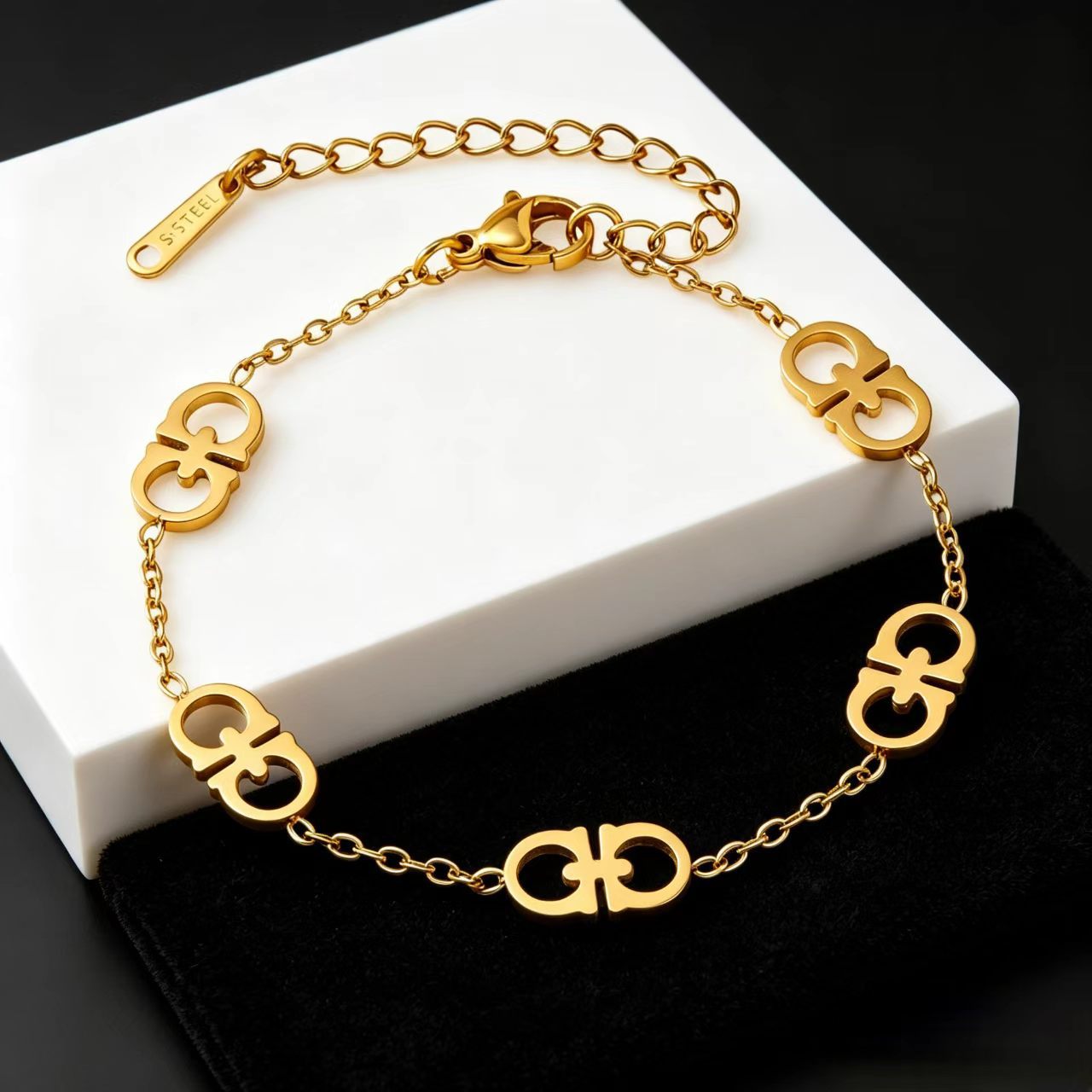 Monogram Link Bracelet