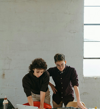 surface-71gN-JBDWQo-unsplash.jpg