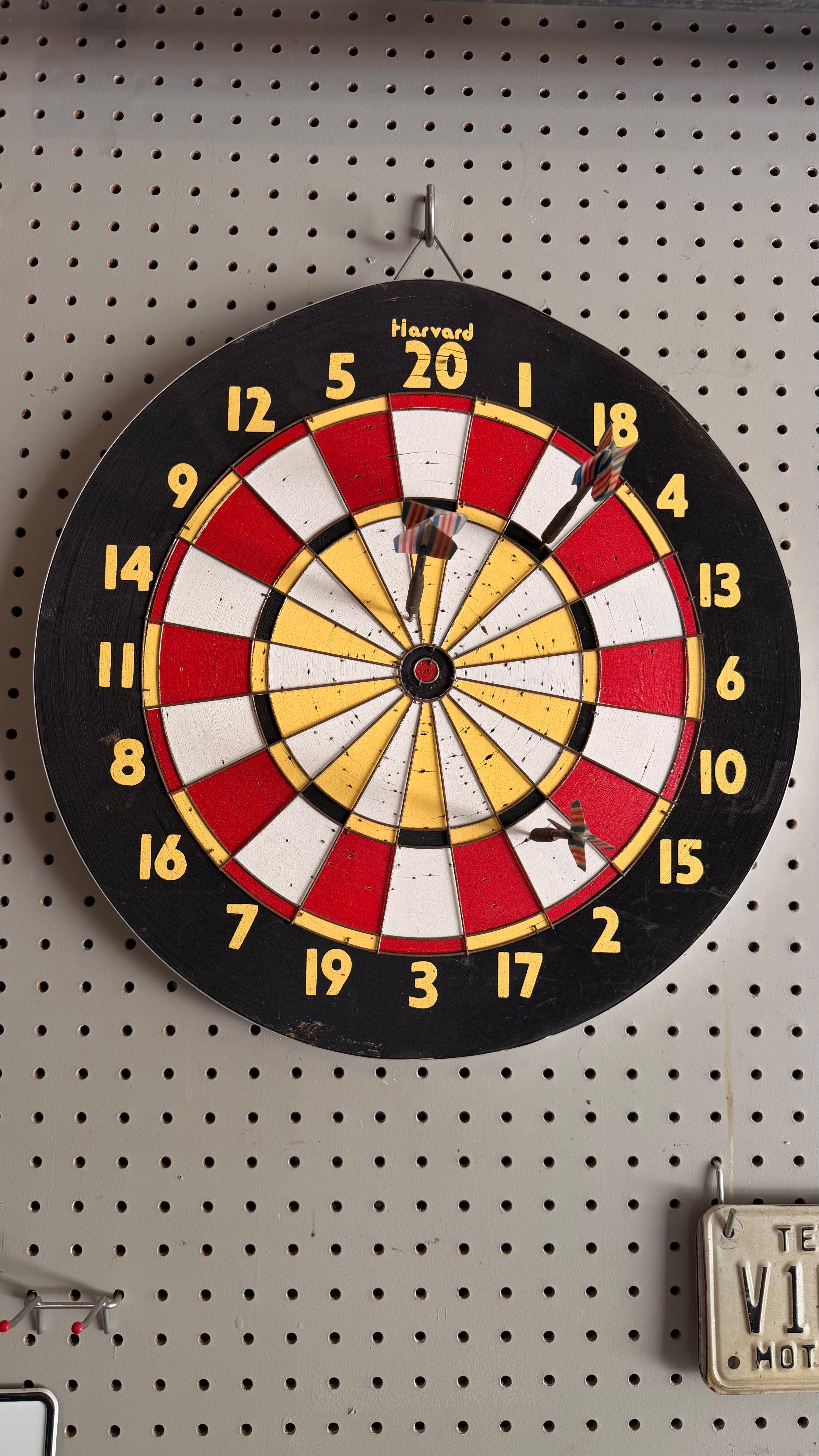 Vtg Harvard Double-Sided Dart Board + (3) Darts