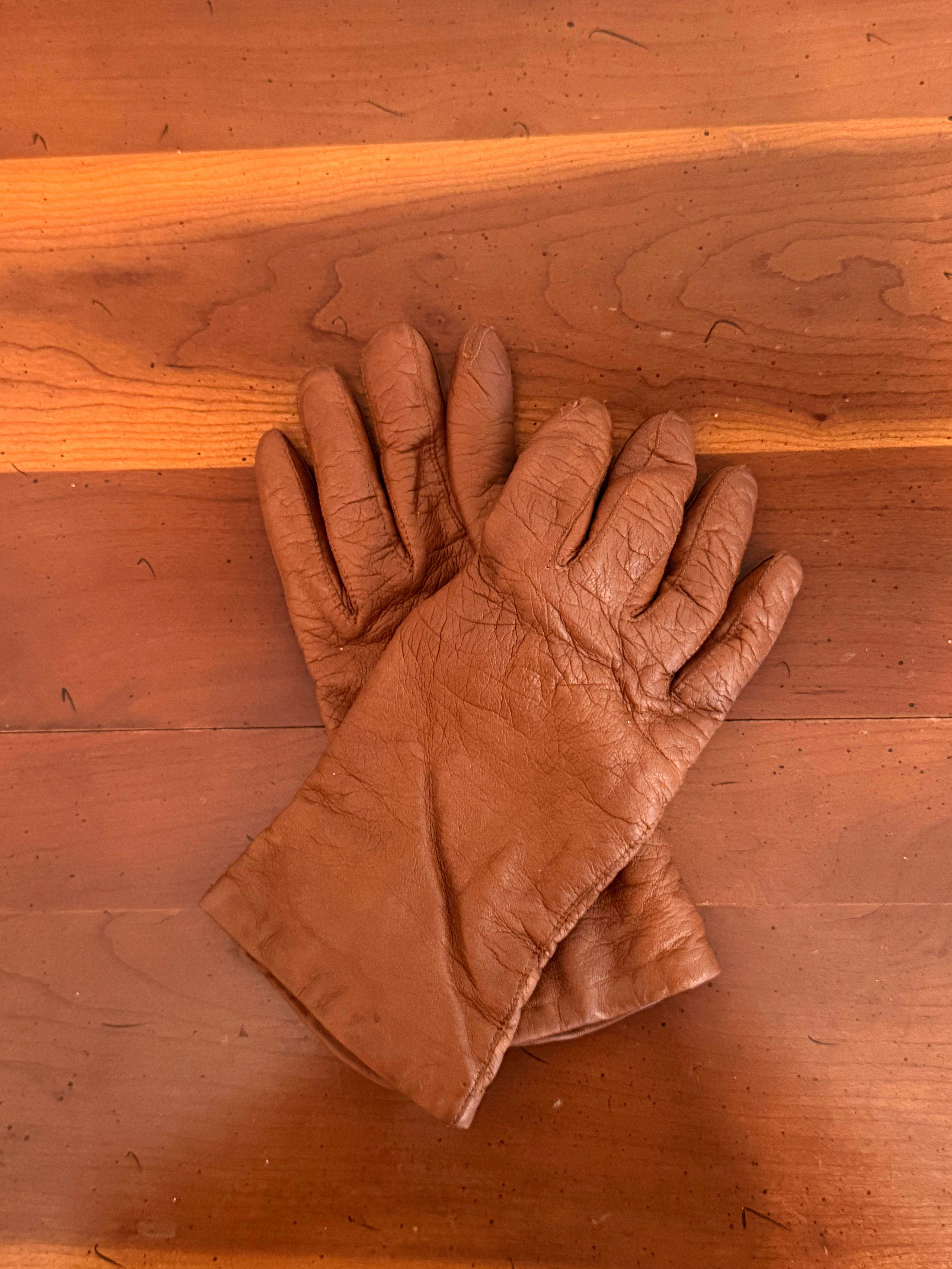 Vintage women’s Italian leather cashmere gloves (Tan)