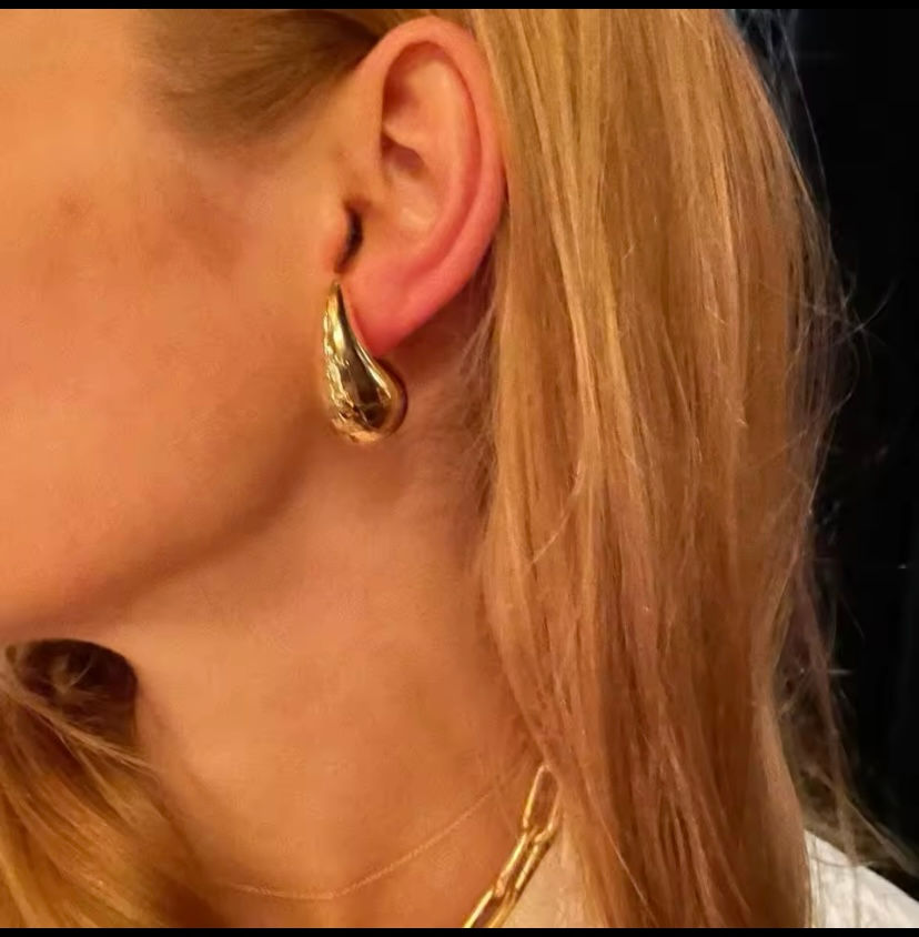 Thumbnail: Chunky Drop earrings