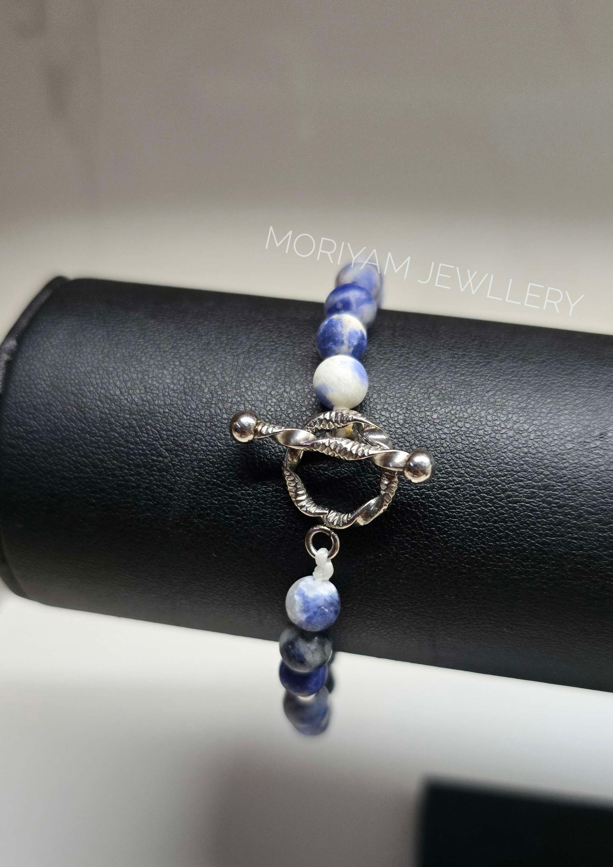 צמיד חרוזי סודולייט S&B