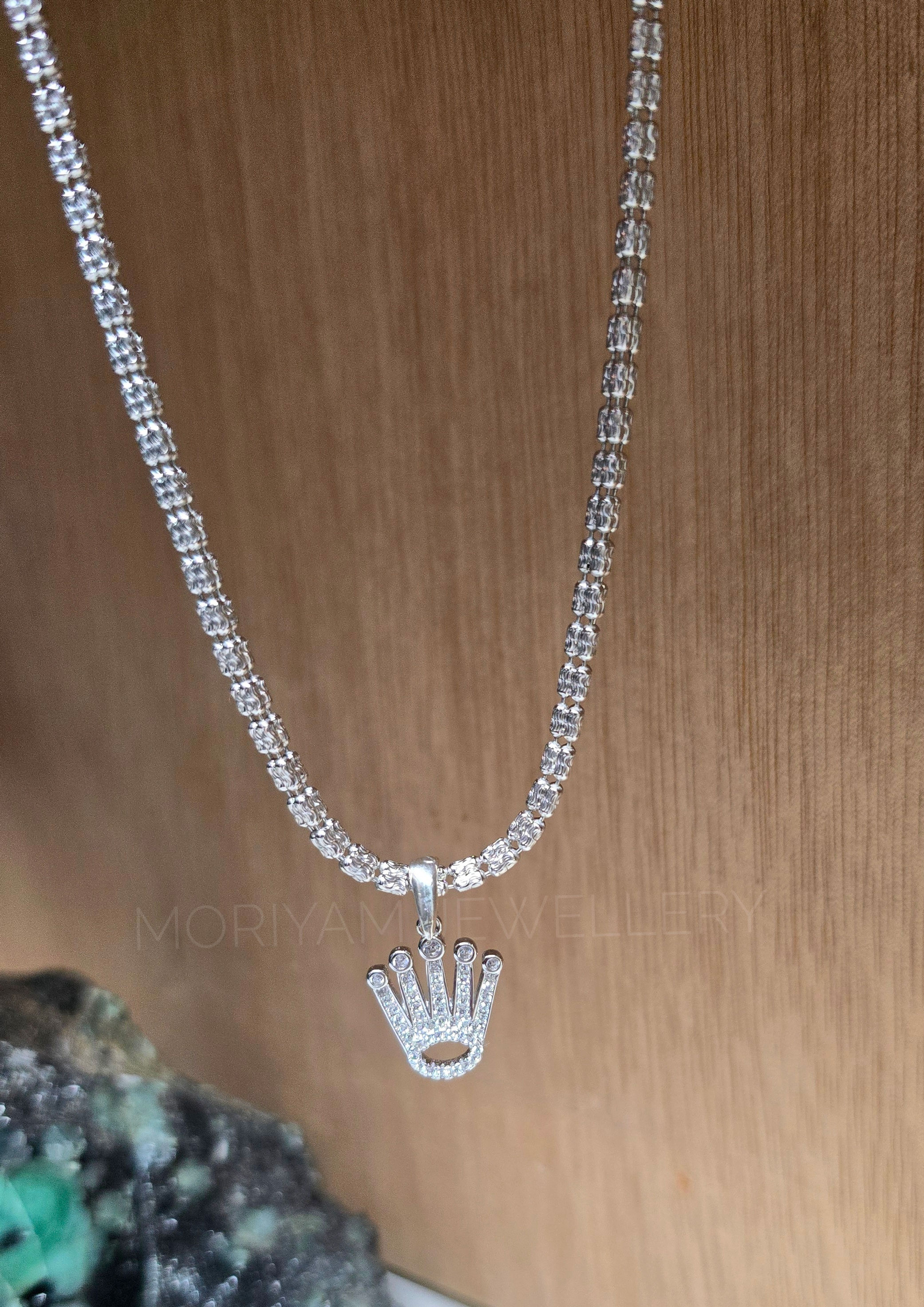 שרשרת אייס חיתוך יהלום ותליון כתר משובץ