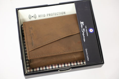 Ben Sherman_16591_Leather Wallet_Brown (2).jpg