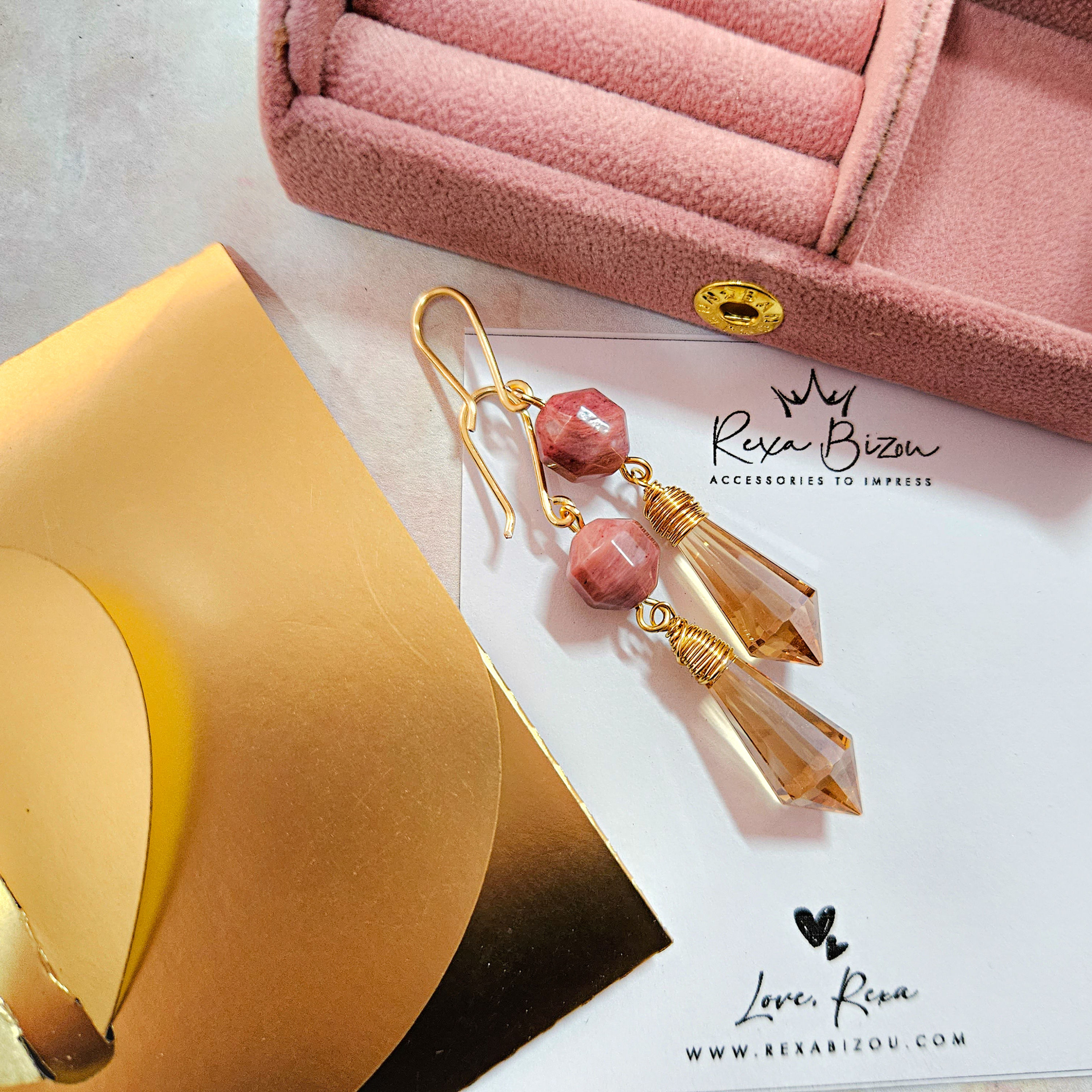 Neutral Nude Earring