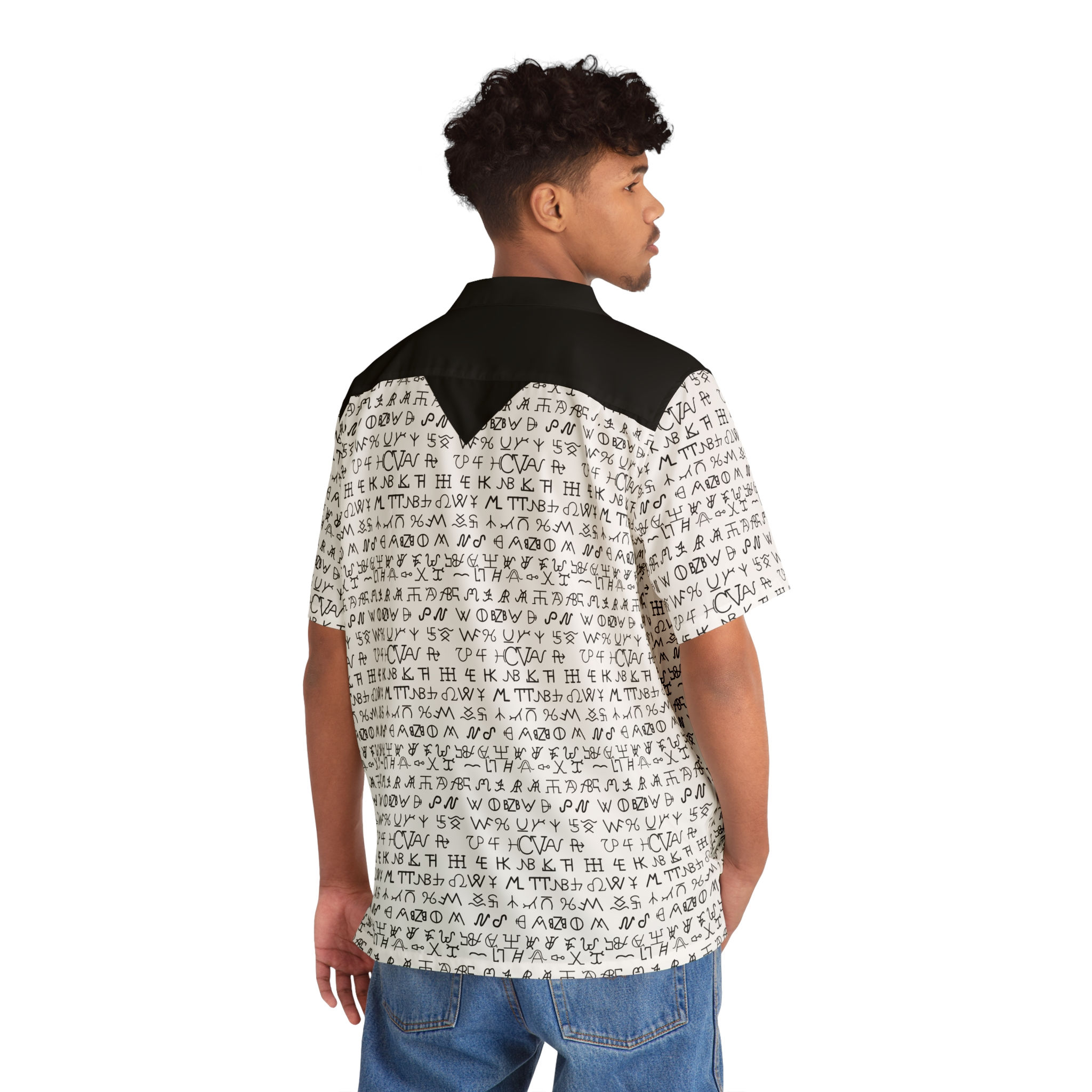 Cattle Brand Black - Men's Classic White Short Sleeve Button-Up Shirt