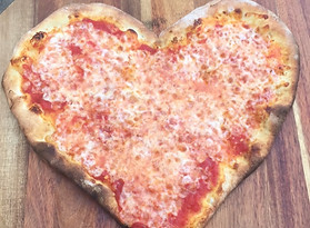 everyone loves pizza!