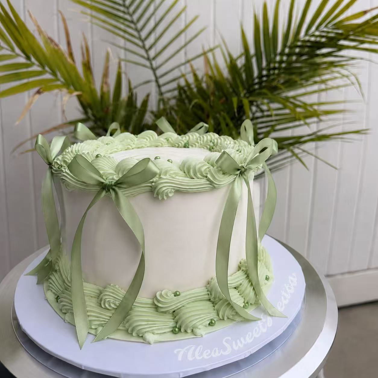 sweet baby welcome baby green cake