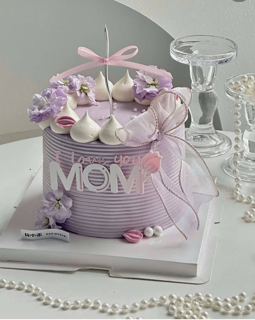 Thumbnail: Love you mom Mother's Day cake 