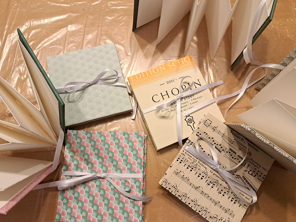 Costruiamo il nostro "leporello" - Un’esperienza creativa da ricordare!