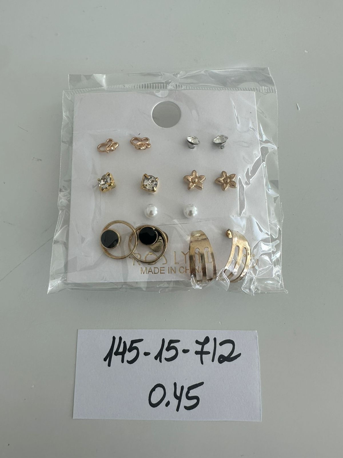 Aretes