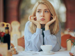 Can noisy restaurants impact your food taste?