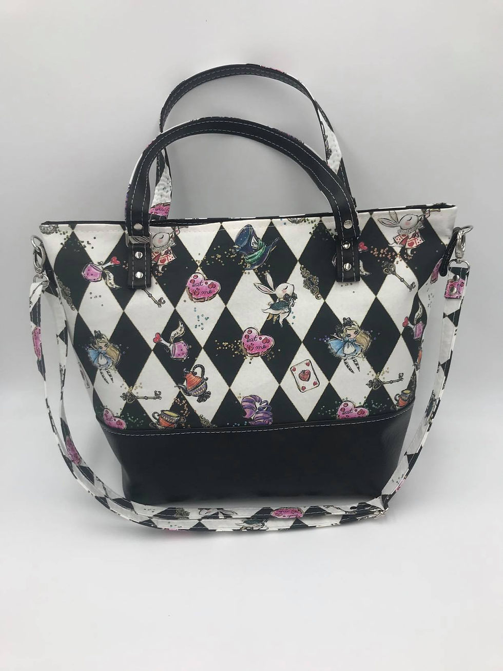Thumbnail: Shopper Laura