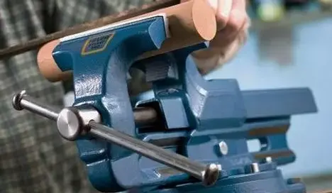 Top 10 Bench Vise Safety Tips