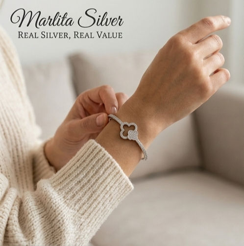 Thumbnail: Double Clover Sterling Silver Bangle