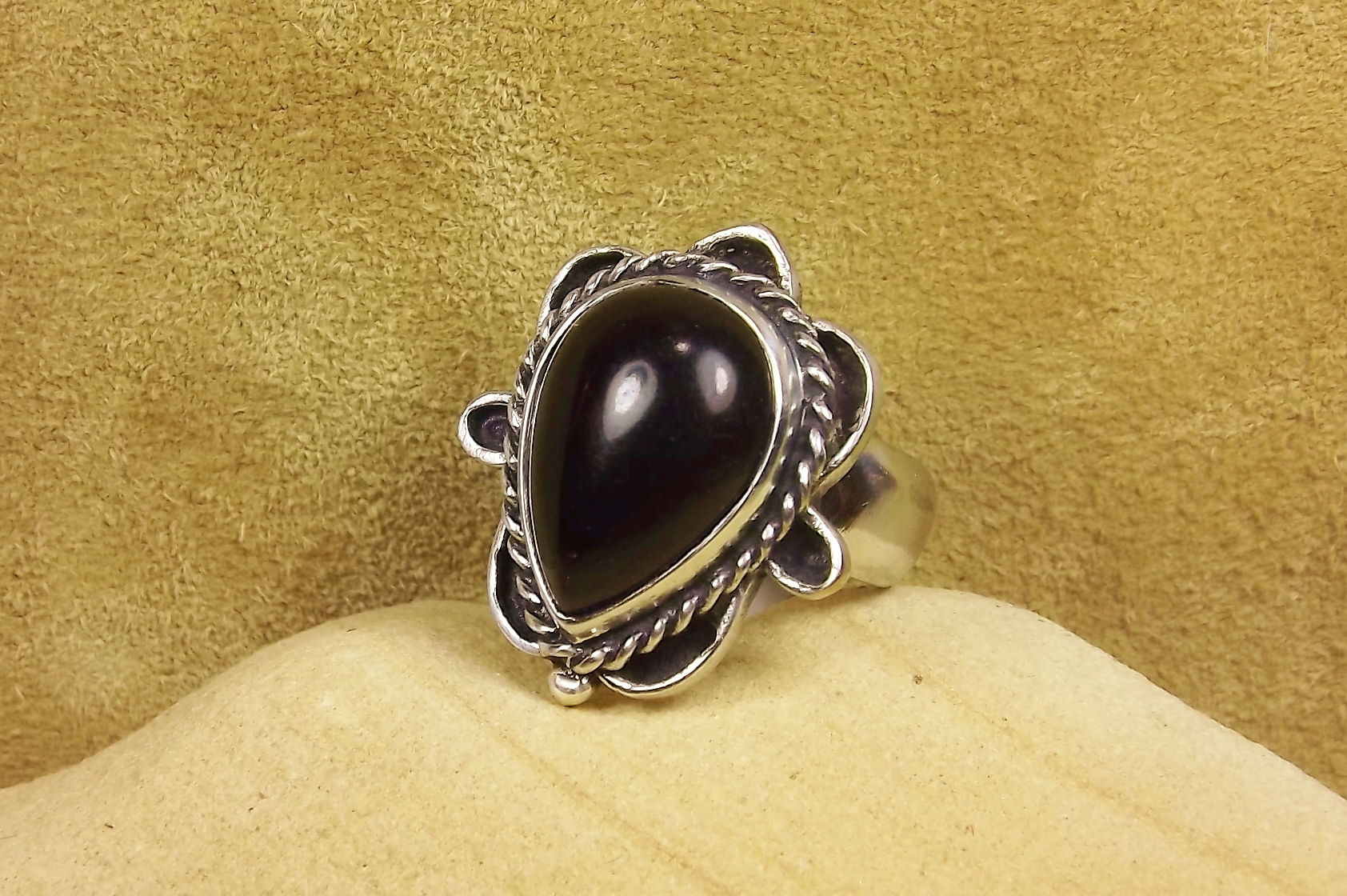 Black Onyx & Silver Ring - Size 6