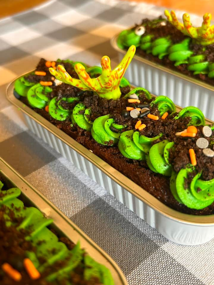 Thumbnail: Halloween mini cake 