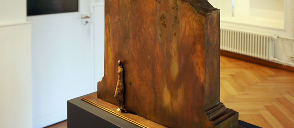 Wall / Stěna - bronz,55x65x35cm