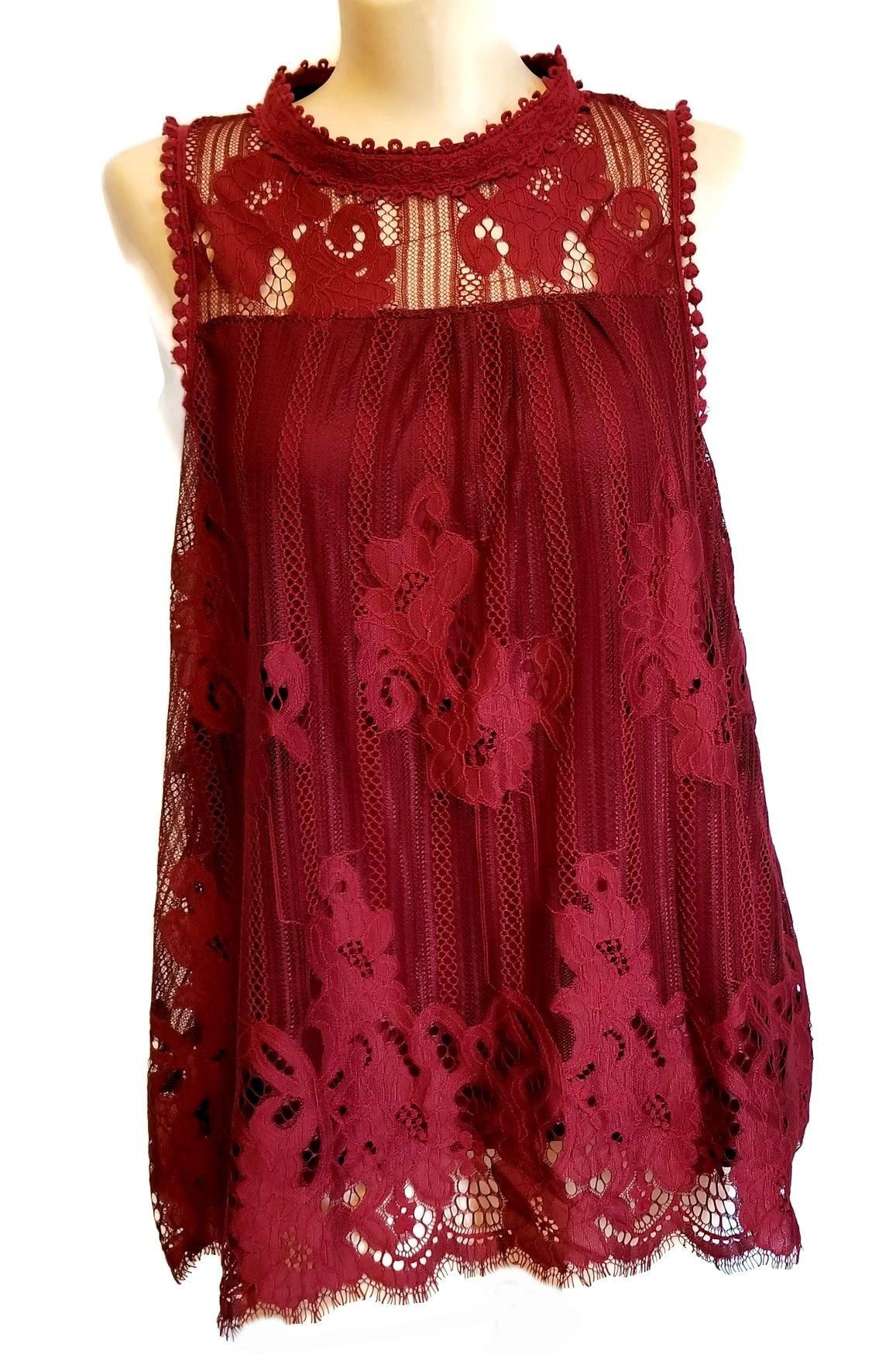 Taylor & Sage Hi-Neck Lace Blouse M