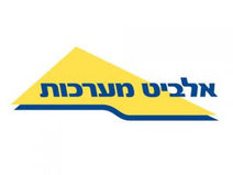 אלביט - לקוחות עסקיים בחדר בריחה.jpg