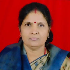 Meena srivastav (prawakta)_edited.jpg