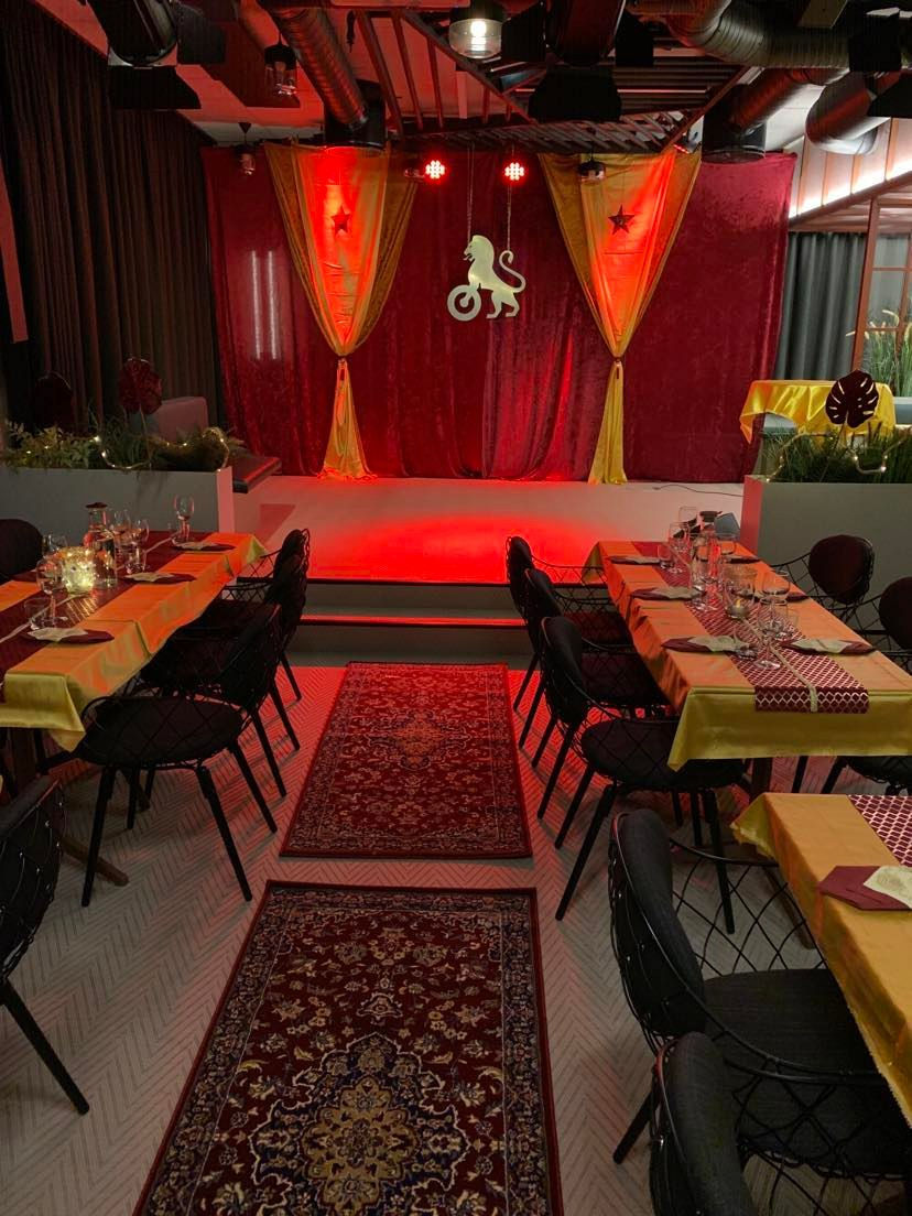 Scenografi/festdekorasjon 1001-NAFF