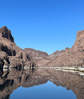 Lake Mohave_edited.jpg