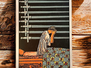 Arcani Quotidiani - Nove di Spade