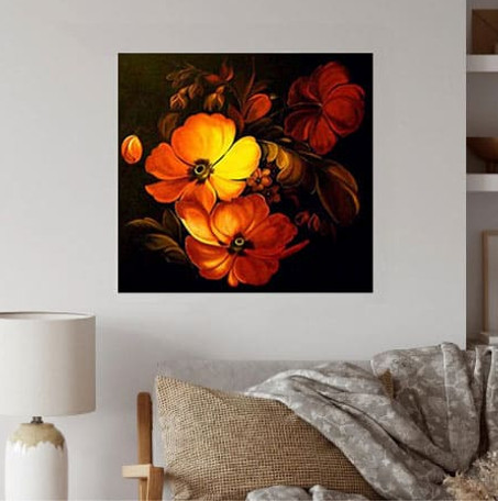 Lebendiges Gemälde und Kunstwerk von orangefarbenen und gelben Blumen vor dunklem Hintergrund. Dekorative Blume Anemomen, moderne und florale Kunst, Goldlinie kunst, künstlerin sylvana burré